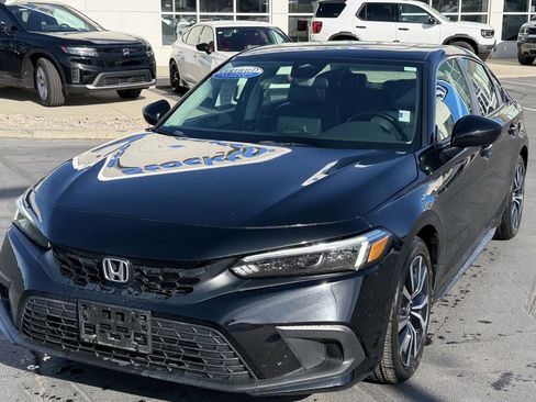 Used 2022 Honda Civic EX-L image 3