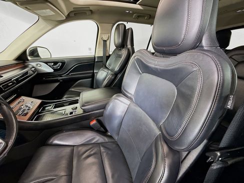 Used 2021 Lincoln Aviator Reserve w/ Equipment Group 202A image 11