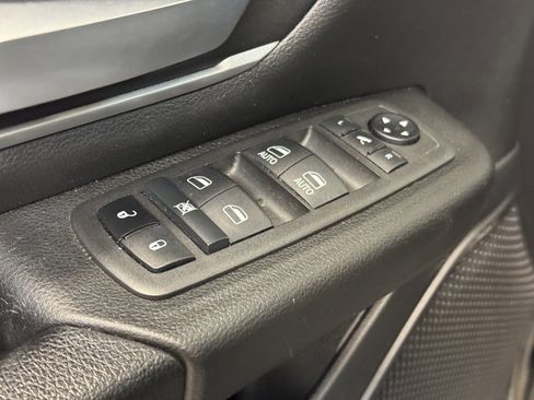 Used 2022 RAM 1500 Big Horn image 10