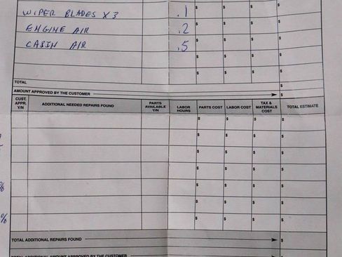 Used 2024 Toyota RAV4 LE image 4