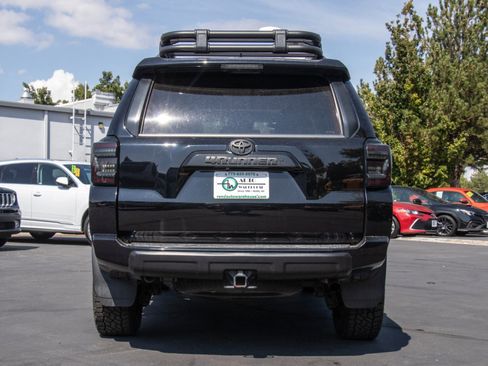 Used 2020 Toyota 4Runner TRD Off-Road Premium w/ Moonroof Package image 6