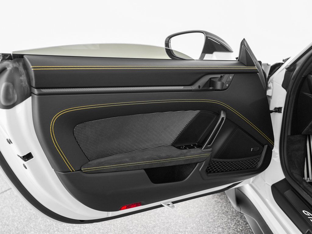 Used 2025 Porsche 911 GT3 RS RWD image 13