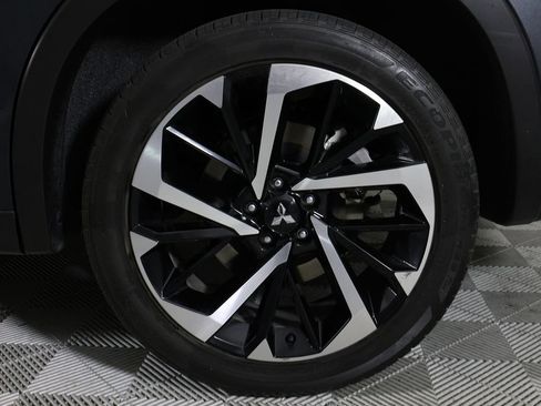 Used 2024 Mitsubishi Outlander SE AWD/4WD image 41