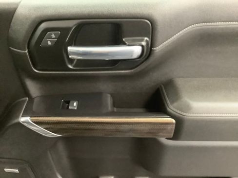 Used 2020 Chevrolet Silverado 1500 RST AWD/4WD image 23