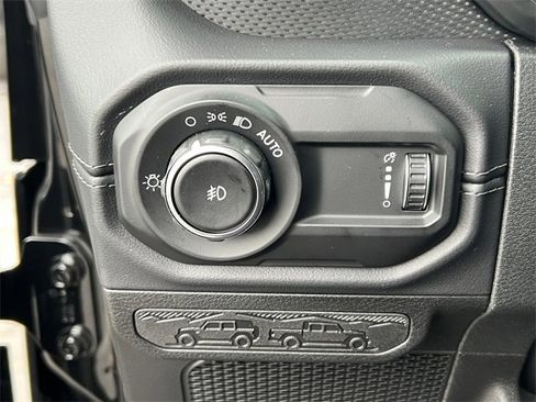 New 2026 Jeep Wrangler Unlimited Rubicon w/ Steel Bumper Group image 17