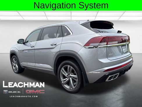 Used 2024 Volkswagen Atlas Cross Sport SEL R-Line AWD/4WD image 6