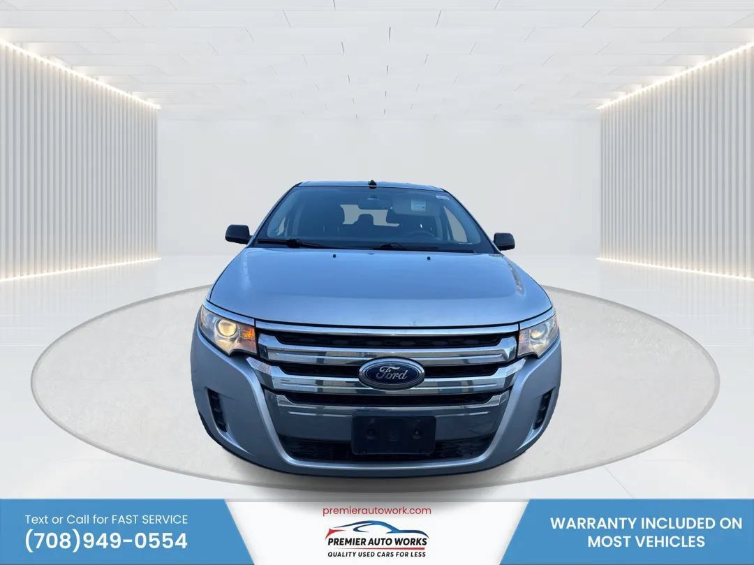 Used 2013 Ford Edge SE FWD image 2
