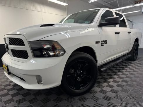 Used 2019 RAM 1500 Express w/ Wheel & Sound Group AWD/4WD image 3