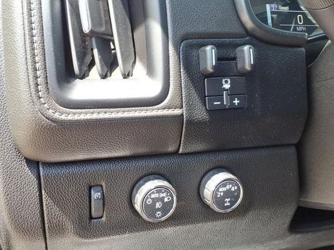 Used 2018 GMC Canyon SLE w/ SLE Convenience Package AWD/4WD image 18