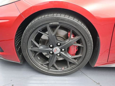 Used 2021 Chevrolet Corvette Stingray Premium Conv w/ Z51 Performance Package RWD image 9