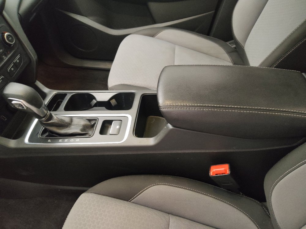 Used 2018 Ford Escape SE w/ SE Sync 3 Package AWD/4WD image 26