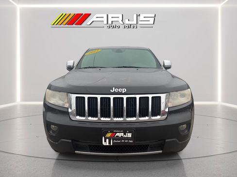 Used 2012 Jeep Grand Cherokee Limited w/ Luxury Group II image 8