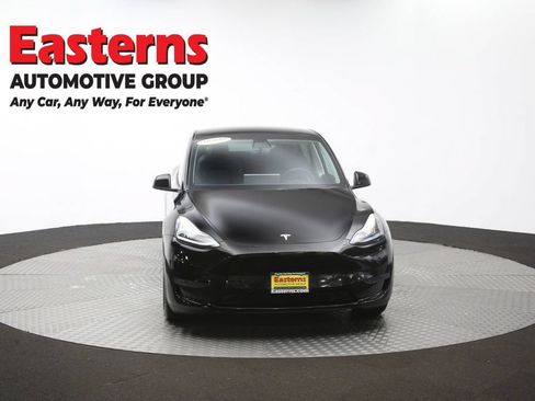 Used 2021 Tesla Model Y Long Range AWD/4WD image 47