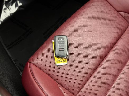 Used 2016 Lexus IS 200t w/ F Sport Package RWD image 46