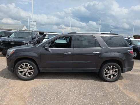 Used 2015 GMC Acadia SLT AWD/4WD image 2