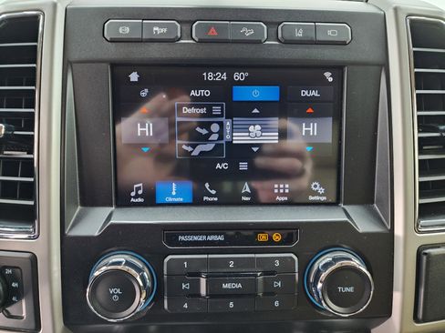 Used 2019 Ford F350 Lariat w/ Lariat Ultimate Package image 54