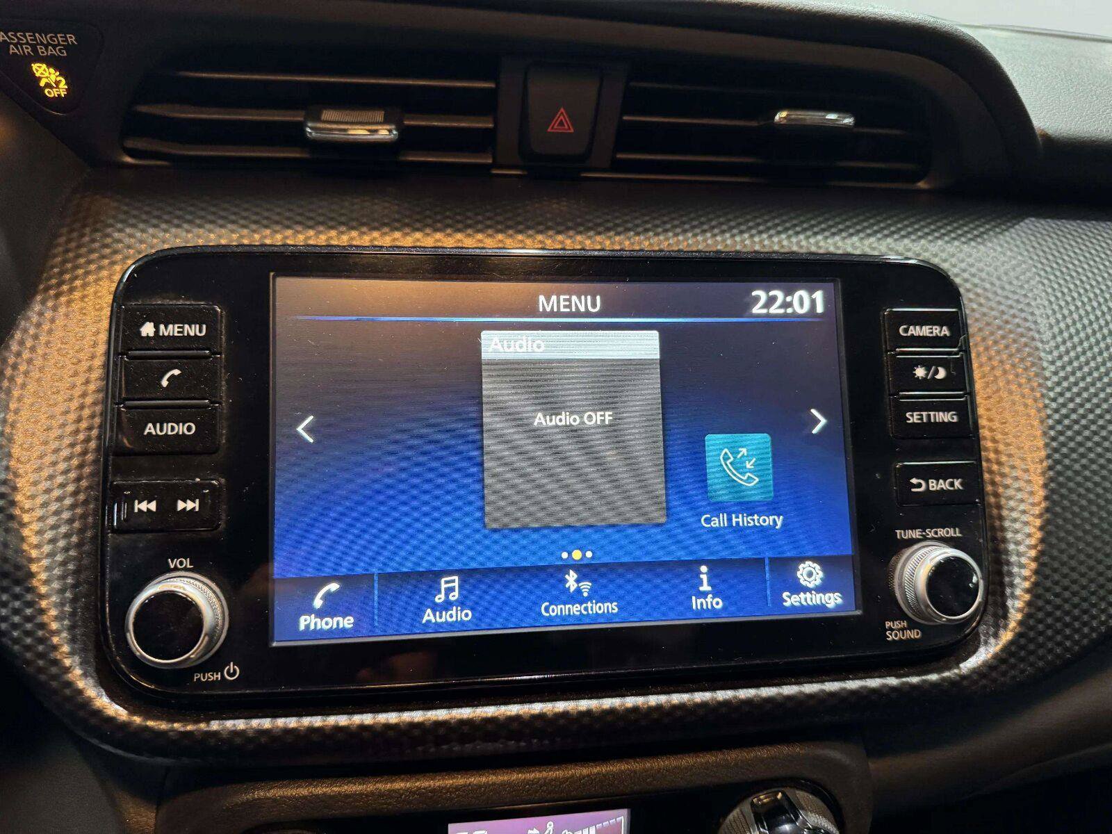 Used 2021 Nissan Kicks SV FWD image 24