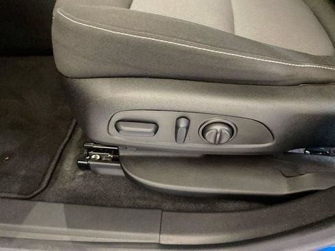 Used 2024 Chevrolet Blazer LT w/ Convenience Package FWD image 29