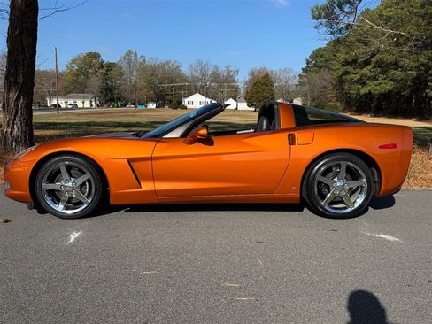 Used 2008 Chevrolet Corvette Coupe w/ Preferred Equipment Group RWD image 18