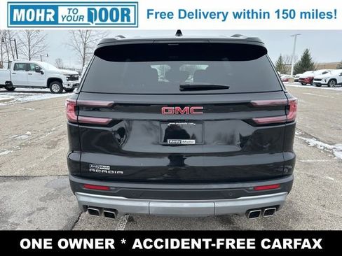Used 2025 GMC Acadia Elevation image 6