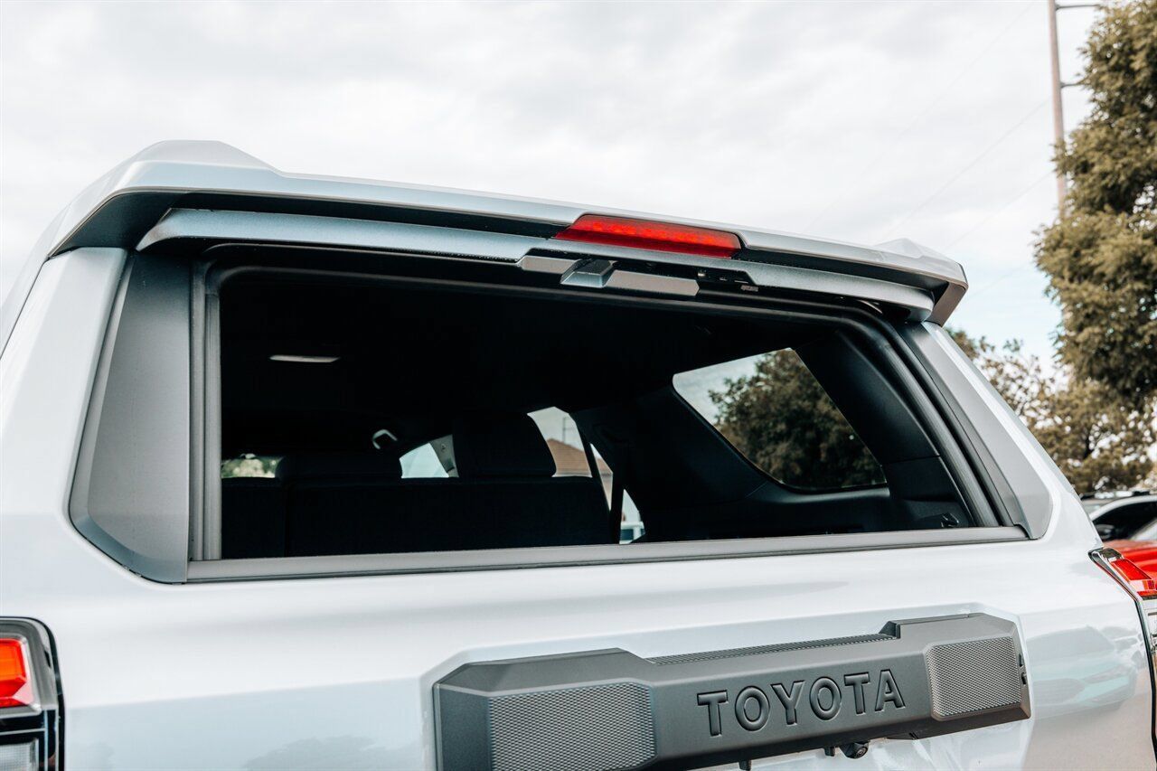 Used 2026 Toyota 4Runner SR5 AWD/4WD image 40
