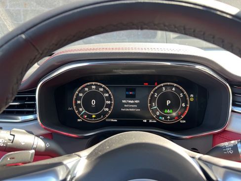 New 2025 Jaguar F-PACE R-Dynamic S image 21