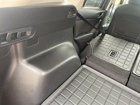 Used 2016 MAZDA CX-5 Touring w/ Bose/Moonroof Package image 66