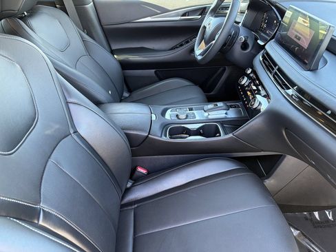 Certified 2026 INFINITI QX60 Pure w/ Cargo Package FWD image 10