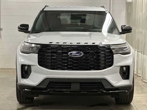 New 2026 Ford Explorer ST-Line w/ ST-Line Street Pack image 31