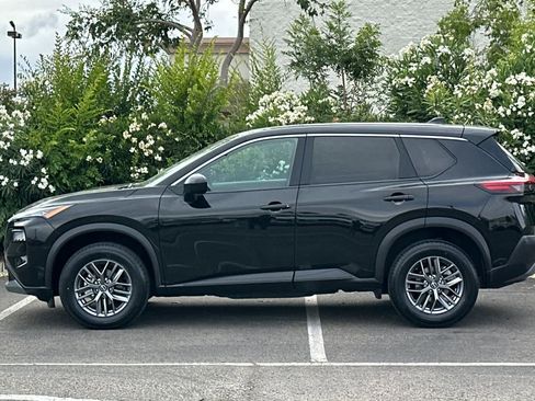 Used 2023 Nissan Rogue S AWD/4WD image 5
