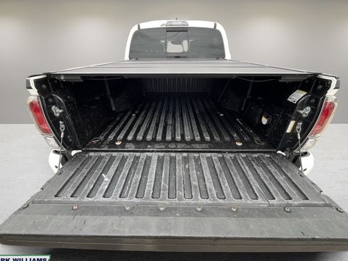 Used 2021 Toyota Tacoma TRD Pro AWD/4WD image 37