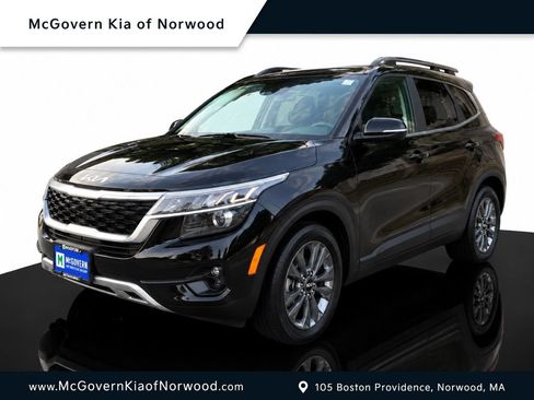 Certified 2023 Kia Seltos S FWD image 1