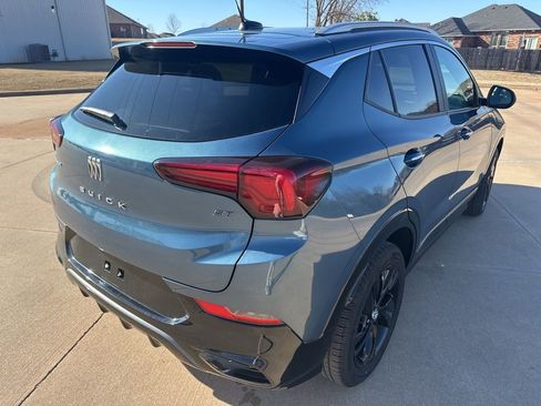 Used 2024 Buick Encore GX Sport Touring image 5