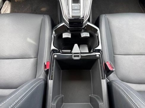 Used 2018 Honda Clarity Touring image 13