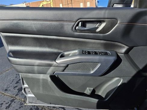 Used 2023 Nissan Pathfinder Rock Creek image 30