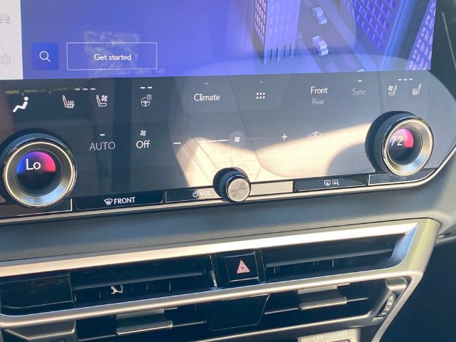 Used 2025 Lexus RX 350 Premium w/ Accessory Package AWD/4WD image 25