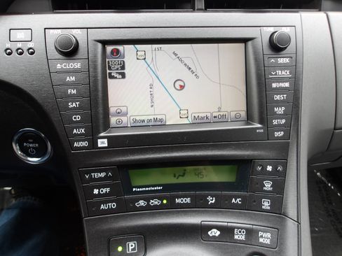 Used 2010 Toyota Prius Four image 20