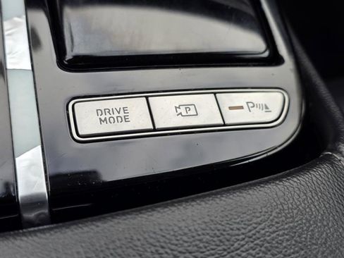 Used 2023 Genesis G80 2.5T image 25