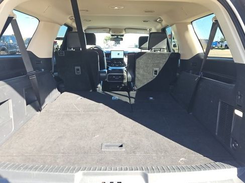 Used 2024 Ford Expedition Max XLT image 10