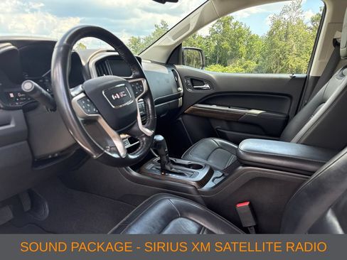 Used 2019 GMC Canyon Denali RWD image 9