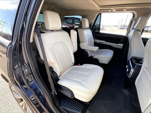 Used 2021 Ford Expedition Platinum image 20