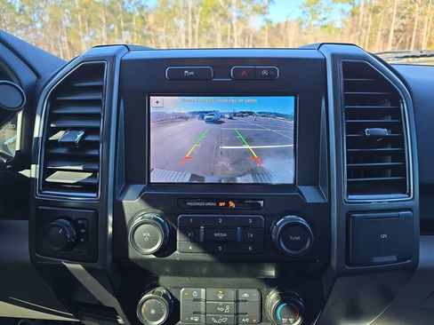 Used 2019 Ford F150 XLT w/ Equipment Group 301A Mid image 26