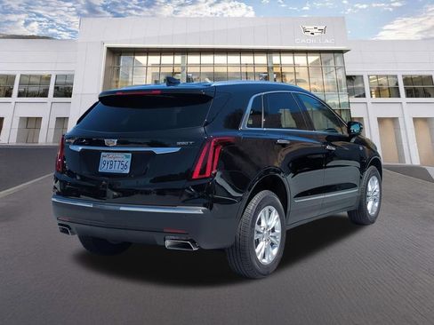 Used 2026 Cadillac XT5 Luxury w/ LPO, Floor Liner Package FWD image 5