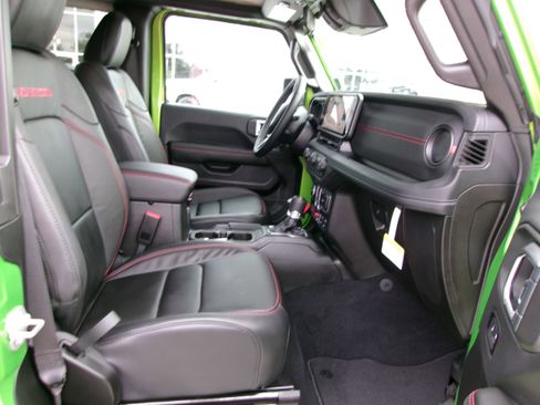 New 2026 Jeep Wrangler Rubicon w/ Safety Group image 18