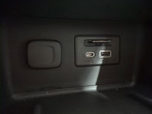 Used 2023 GMC Acadia Denali w/ Denali Ultimate Package image 40