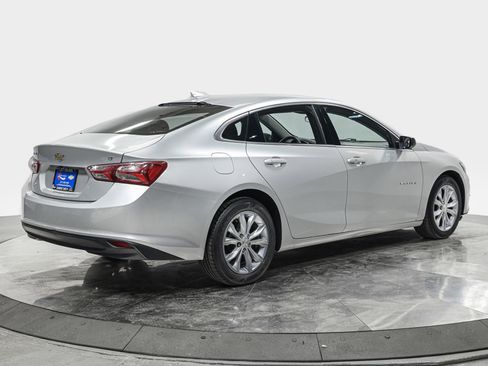 Used 2019 Chevrolet Malibu LT FWD image 8