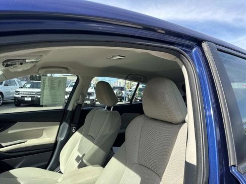 Used 2017 Subaru Impreza 2.0i image 16