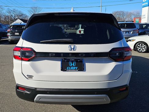 Used 2023 Honda Pilot EX-L image 5