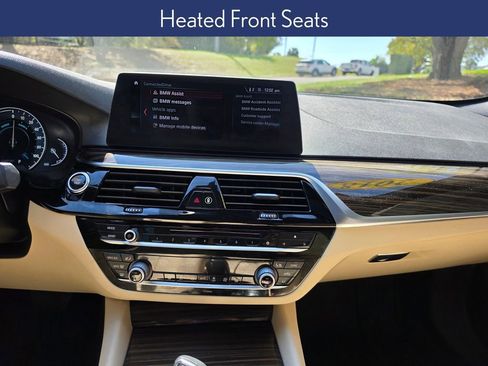 Used 2018 BMW 530e 530e iPerformance image 15