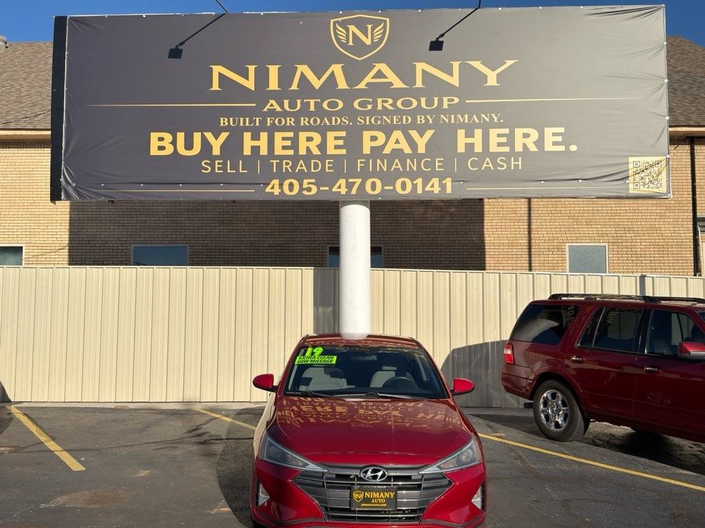Used 2019 Hyundai Elantra SE FWD image 2